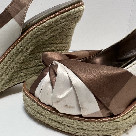 Nine West peep toe wedge sz 8 white/beige/taupe EUC espadrille look wedge 4.5” - Picture 8 of 10